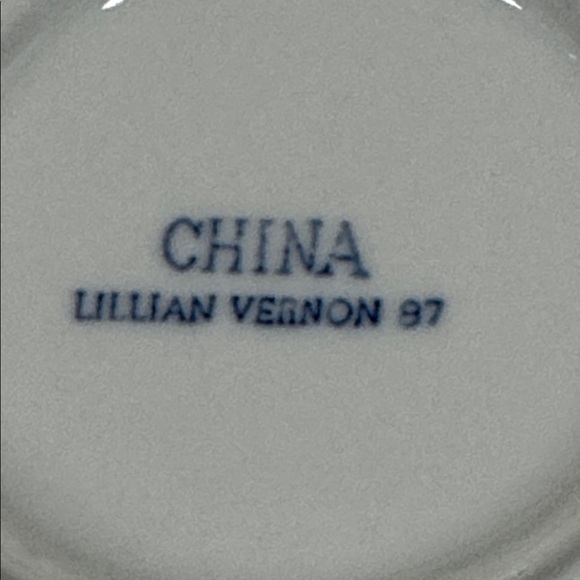 Vintage 80s White Grape Leaf Trinket Jewelry Dish - Picture 4 of 5